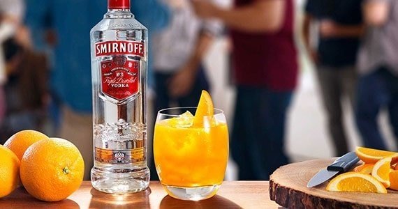 COMBO SMIRNOFF C/ SUCO